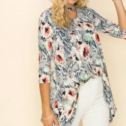 Boutique Simplified New Arrivals Garden Of Eden Choker Top