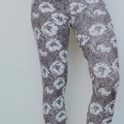 Iris & Rainbow Boutique #C154 Gray Floral Leggings