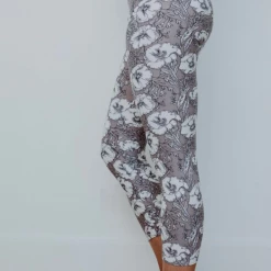 Iris & Rainbow Boutique #C154 Gray Floral Leggings