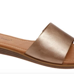 Iris & Rainbow Boutique #H691 Simply Chic Slip On Sandals (Rose Gold) New Arrivals