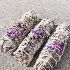 Iris & Rainbow Boutique New Arrivals #H994 White Sage & Petal Smudge Sticks