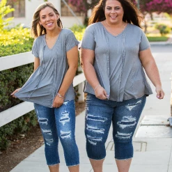 Iris & Rainbow Boutique New Arrivals #K578 A Flair For The Dramatic Top (STEEL GREY)