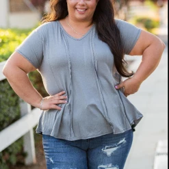 Iris & Rainbow Boutique New Arrivals #K578 A Flair For The Dramatic Top (STEEL GREY)