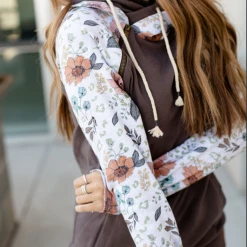 Iris & Rainbow Boutique #K589 Ampersand Wild Flowers Double Hooded Sweatshirt 10 Iris & Rainbow Boutique #K589 Ampersand Wild Flowers Double Hooded Sweatshirt