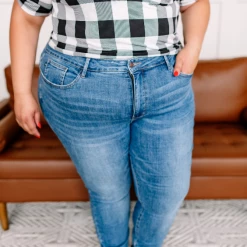 Iris & Rainbow Boutique New Arrivals #K524 Eyes On Me Tummy Control Judy Blue Jeans 36 Iris & Rainbow Boutique New Arrivals #K524 Eyes On Me Tummy Control Judy Blue Jeans