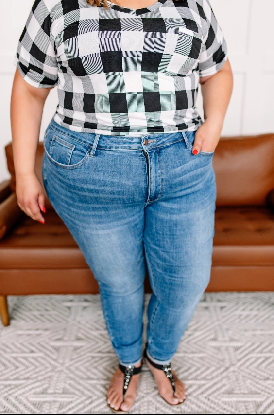 Iris & Rainbow Boutique New Arrivals #K524 Eyes On Me Tummy Control Judy Blue Jeans 16 Iris & Rainbow Boutique New Arrivals #K524 Eyes On Me Tummy Control Judy Blue Jeans