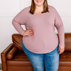 Iris & Rainbow Boutique New Arrivals #K524 Eyes On Me Tummy Control Judy Blue Jeans 37 Iris & Rainbow Boutique New Arrivals #K524 Eyes On Me Tummy Control Judy Blue Jeans