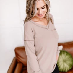 Iris & Rainbow Boutique #K586 Dashing Ribbed Pocket Sweater (TAUPE)
