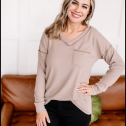 Iris & Rainbow Boutique #K586 Dashing Ribbed Pocket Sweater (TAUPE)