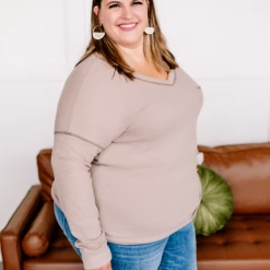 Iris & Rainbow Boutique #K586 Dashing Ribbed Pocket Sweater (TAUPE)