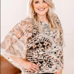 Iris & Rainbow Boutique New Arrivals #L7 Spot The Poncho