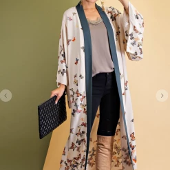 Iris & Rainbow Boutique #L564 Aesthetic Dream Butterfly Kimono
