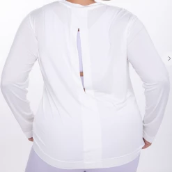 Iris & Rainbow Boutique #M286 Sunday Night Top (Ivory) New Arrivals