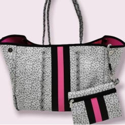 Iris & Rainbow Boutique #M459 Everything And A Little More Bag (Chic Leopard) New Arrivals