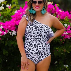 Iris & Rainbow Boutique #M517 Looking For Paradise Swimsuit (Leopard) New Arrivals