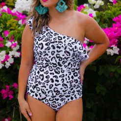 Iris & Rainbow Boutique #M517 Looking For Paradise Swimsuit (Leopard) New Arrivals