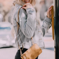 Iris & Rainbow Boutique #M452 Kendall Twist Lock Crossbody/Wristle