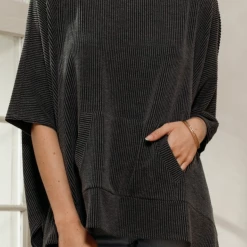 Iris & Rainbow Boutique #M551 It Never Fails Top