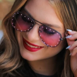 Iris & Rainbow Boutique #M554 Hollywood Studded Aviator Sunglasses New Arrivals