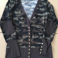 Iris & Rainbow Boutique #445 Camo Snap Cardigan