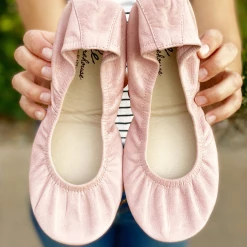 Iris & Rainbow Boutique #C21 Storehouse In Stock Flats New Arrivals