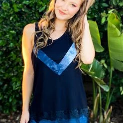 Boutique Simplified New Arrivals Smoke And Mirrors Sleeveless Tunic