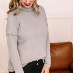 No Ship Drop Ship Face To Face Mock Neck Turtleneck In Granite