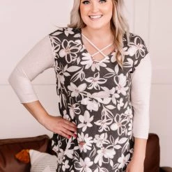 No Ship Drop Ship New Arrivals Whoopsy Daisy Charcoal Floral Top