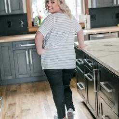 No Ship Drop Ship New Arrivals Meet Me In The Middle Top