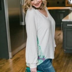 No Ship Drop Ship Aqua Blooms Top New Arrivals