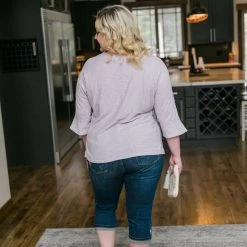 No Ship Drop Ship Sweetness And Light Top In Soft Lavender