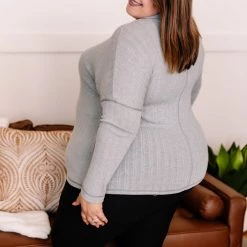 No Ship Drop Ship Face To Face Mock Neck Turtleneck In Granite