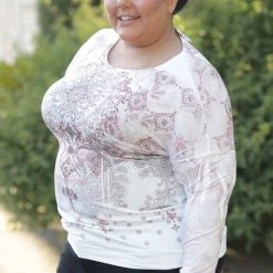 Boutique Simplified Rustic Charm Mandala Pullover