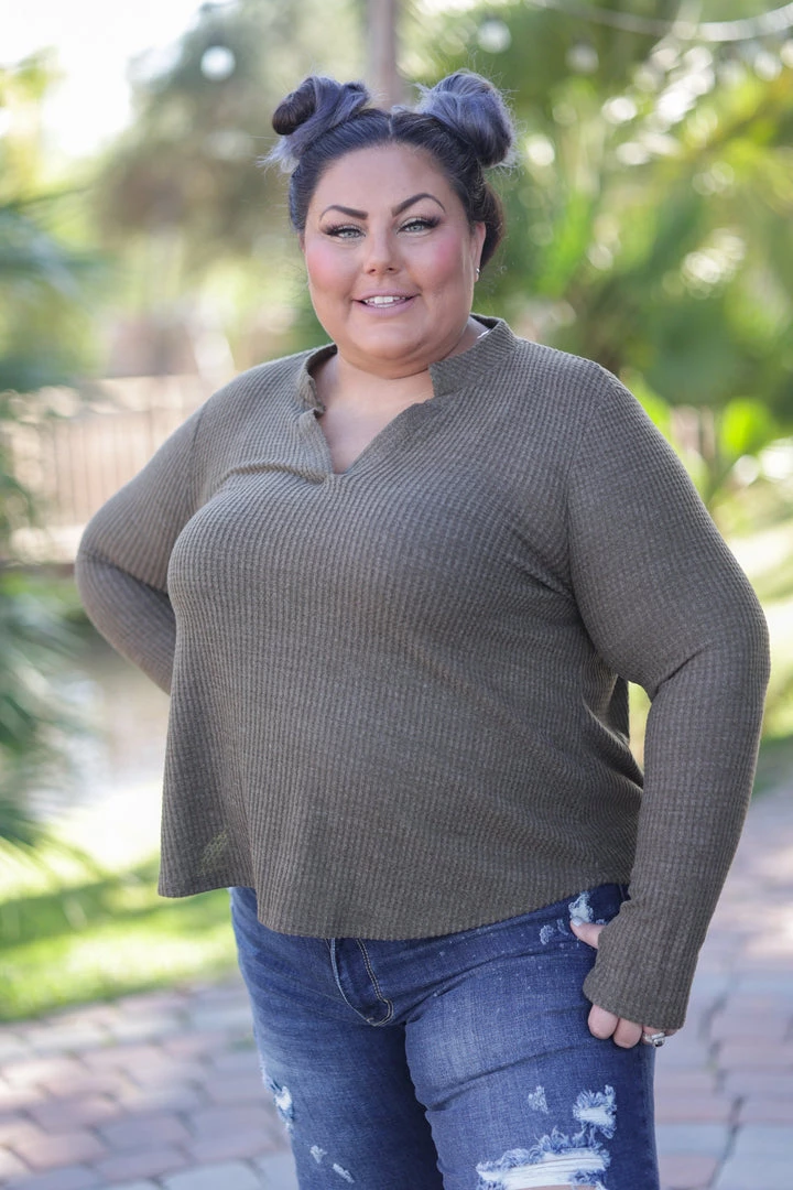 Boutique Simplified Olive Thumbhole Gabby 4 Boutique Simplified Olive Thumbhole Gabby