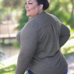 Boutique Simplified Olive Thumbhole Gabby 8 Boutique Simplified Olive Thumbhole Gabby