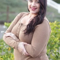 Boutique Simplified Caramel Dreams Sweater Henley