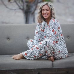 Boutique Simplified Fall In Love Lounge Pants