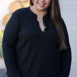 Boutique Simplified R&R Long Sleeve Top