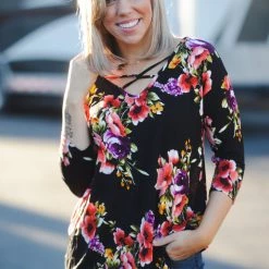 Boutique Simplified Vibrant Blooms 3/4 Sleeve New Arrivals