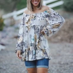 Boutique Simplified Sketched In Floral Ruffle Tunic New Arrivals