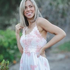 Iris & Rainbow Boutique #L954 Feeling Fabulous (Blush) New Arrivals