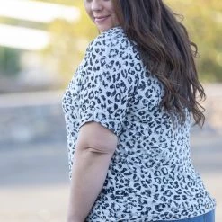 Boutique Simplified Siberian Vibes Boxy Dolman New Arrivals 10 Boutique Simplified Siberian Vibes Boxy Dolman New Arrivals