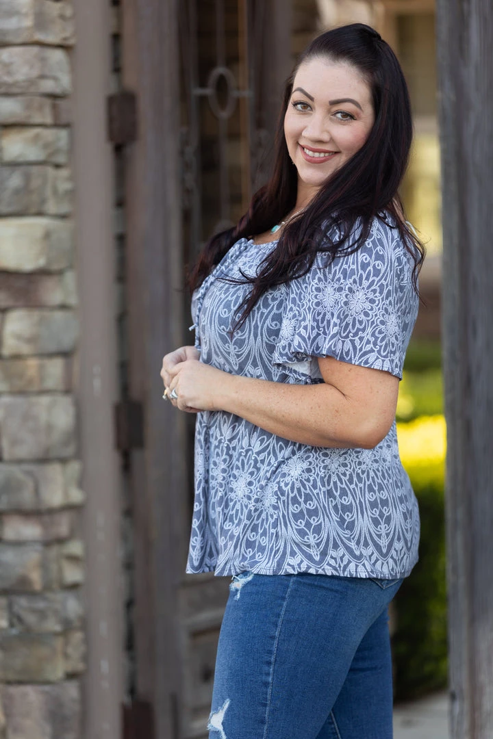 Boutique Simplified Doodled In Splendor Short Sleeve Top 4 Boutique Simplified Doodled In Splendor Short Sleeve Top