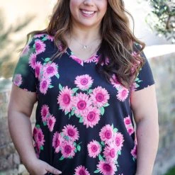 Boutique Simplified Pink Sunflowers Short Sleeve Top New Arrivals