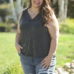 Boutique Simplified New Arrivals Captivating Black Sleeveless Hoodie