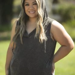 Boutique Simplified New Arrivals Captivating Black Sleeveless Hoodie