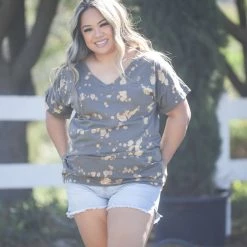 Boutique Simplified Bleach Splattered Love Tee New Arrivals