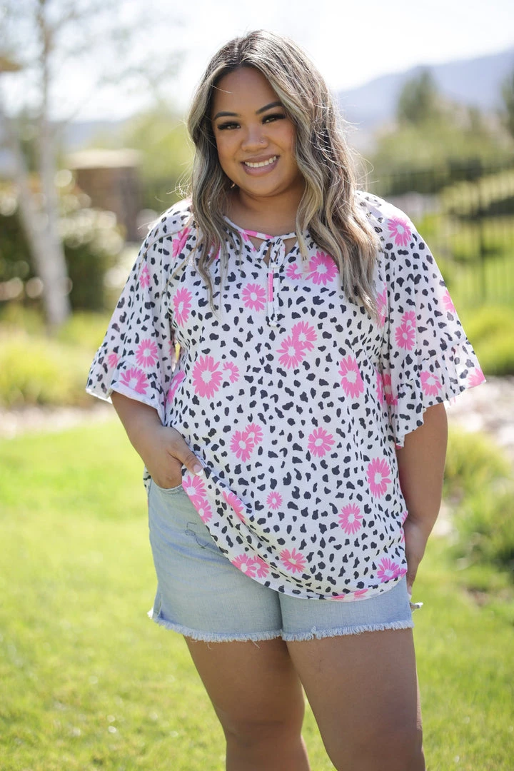 Boutique Simplified New Arrivals Light Up My Life Ruffle Sleeve 4 Boutique Simplified New Arrivals Light Up My Life Ruffle Sleeve