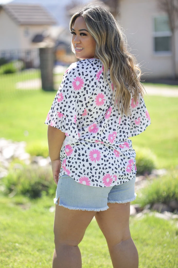 Boutique Simplified New Arrivals Light Up My Life Ruffle Sleeve 5 Boutique Simplified New Arrivals Light Up My Life Ruffle Sleeve