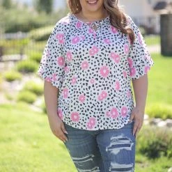 Boutique Simplified New Arrivals Light Up My Life Ruffle Sleeve 10 Boutique Simplified New Arrivals Light Up My Life Ruffle Sleeve